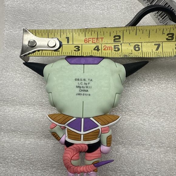 Monogram Int'l 2.75" Dragon Ball Z Series 3 "Frieza (First Form)" Bag Clip... - Picture 8 of 8